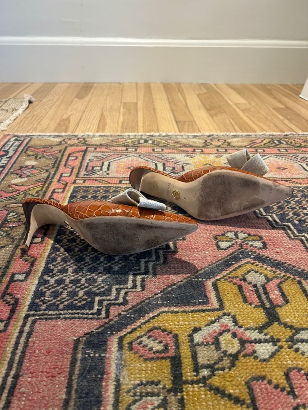 Brother Cognac Croc-Embossed Pointed-Toe Kitten Heels with Cream Bow - Picture 6 of 6